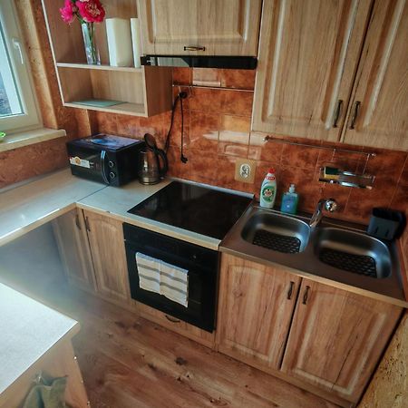 Apartament Guner Bełchatów Esterno foto