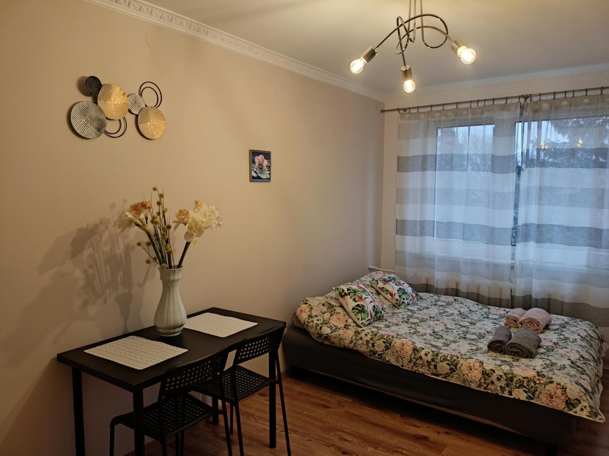 Apartament Guner Bełchatów Esterno foto